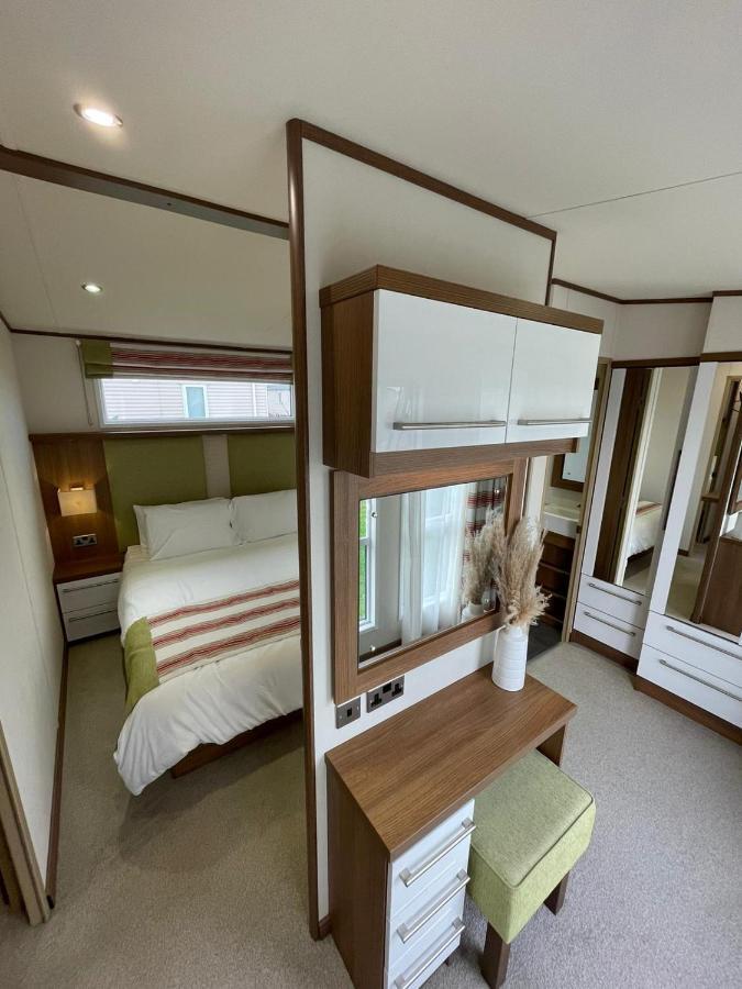 Golden Anchor - The Milano - Coastal Caravan Breaks Chapel Saint Leonards Ngoại thất bức ảnh