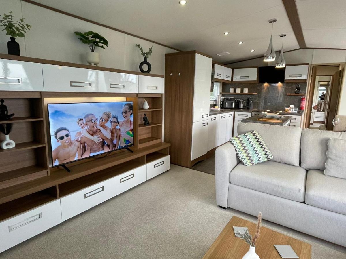 Golden Anchor - The Milano - Coastal Caravan Breaks Chapel Saint Leonards Ngoại thất bức ảnh