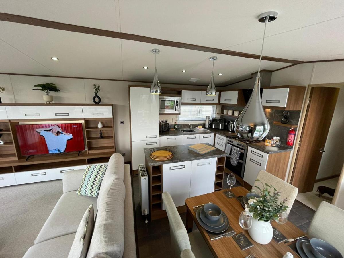 Golden Anchor - The Milano - Coastal Caravan Breaks Chapel Saint Leonards Ngoại thất bức ảnh
